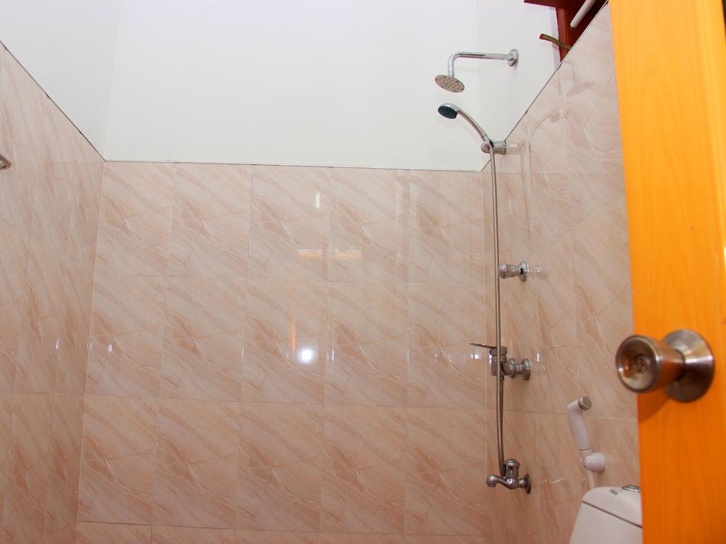 Heaven Star Rest Bed and Breakfast Mirissa Εξωτερικό φωτογραφία