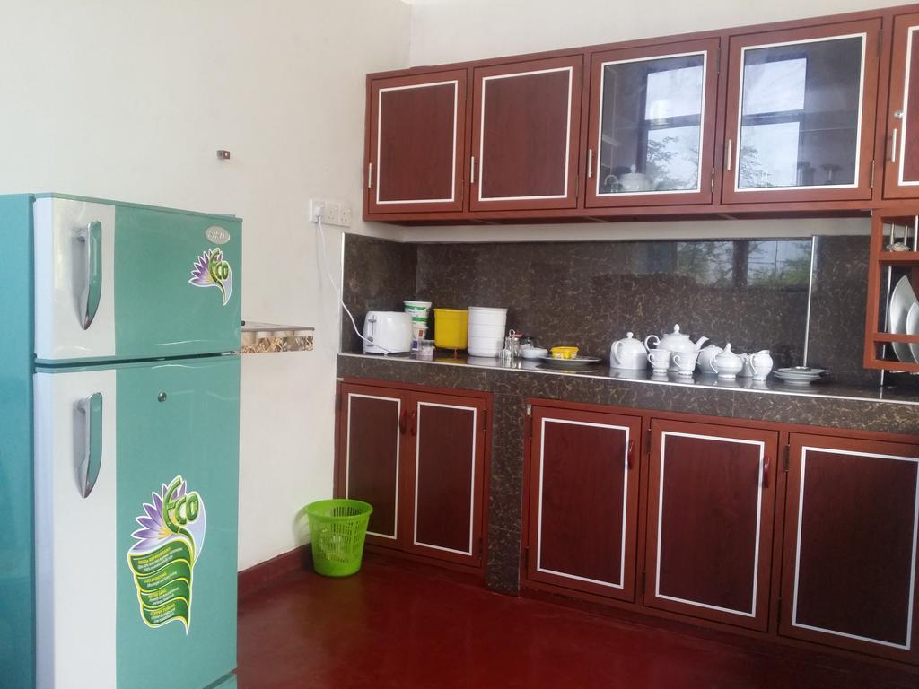 Heaven Star Rest Bed and Breakfast Mirissa Εξωτερικό φωτογραφία